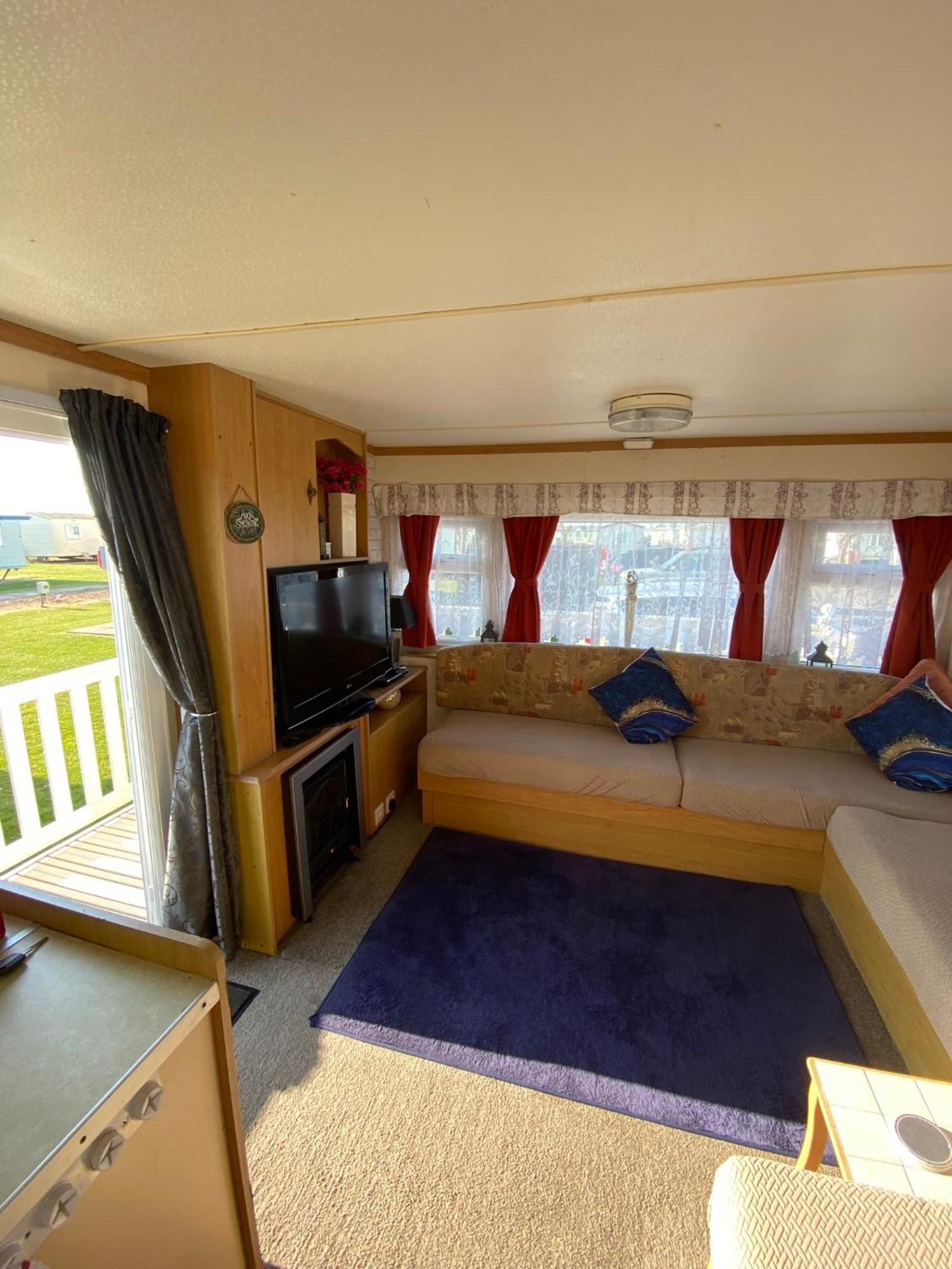 I13 The Chase Caravan Park Ingoldmells Exterior photo